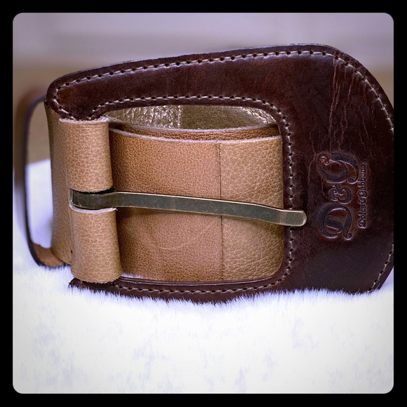 - VINTAGE DOLCE AND GABBANA LOGO LEATHER BELT